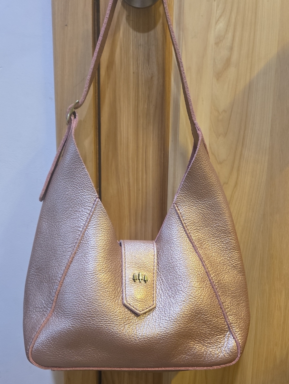 Portland Leather Super Nova Flora